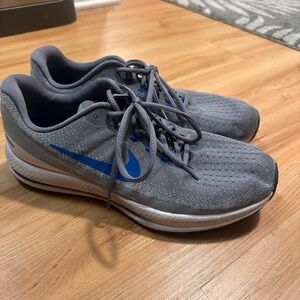 Nike Gray and Blue Athletic Running Sneakers